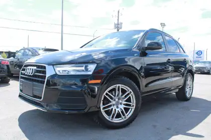 Black 2016 Audi Q3 SUV / Crossover  Automatic