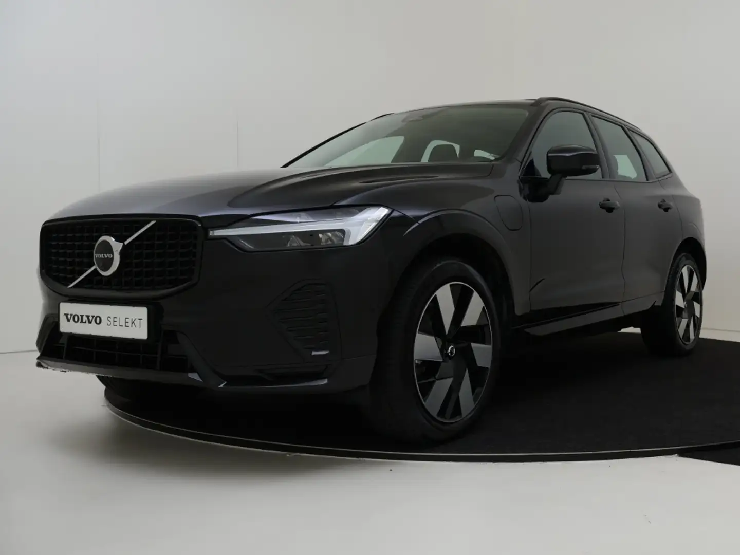 Volvo XC60 T6 AWD Ultimate Dark | Panoramadak | 360° Camera | Nero - 2