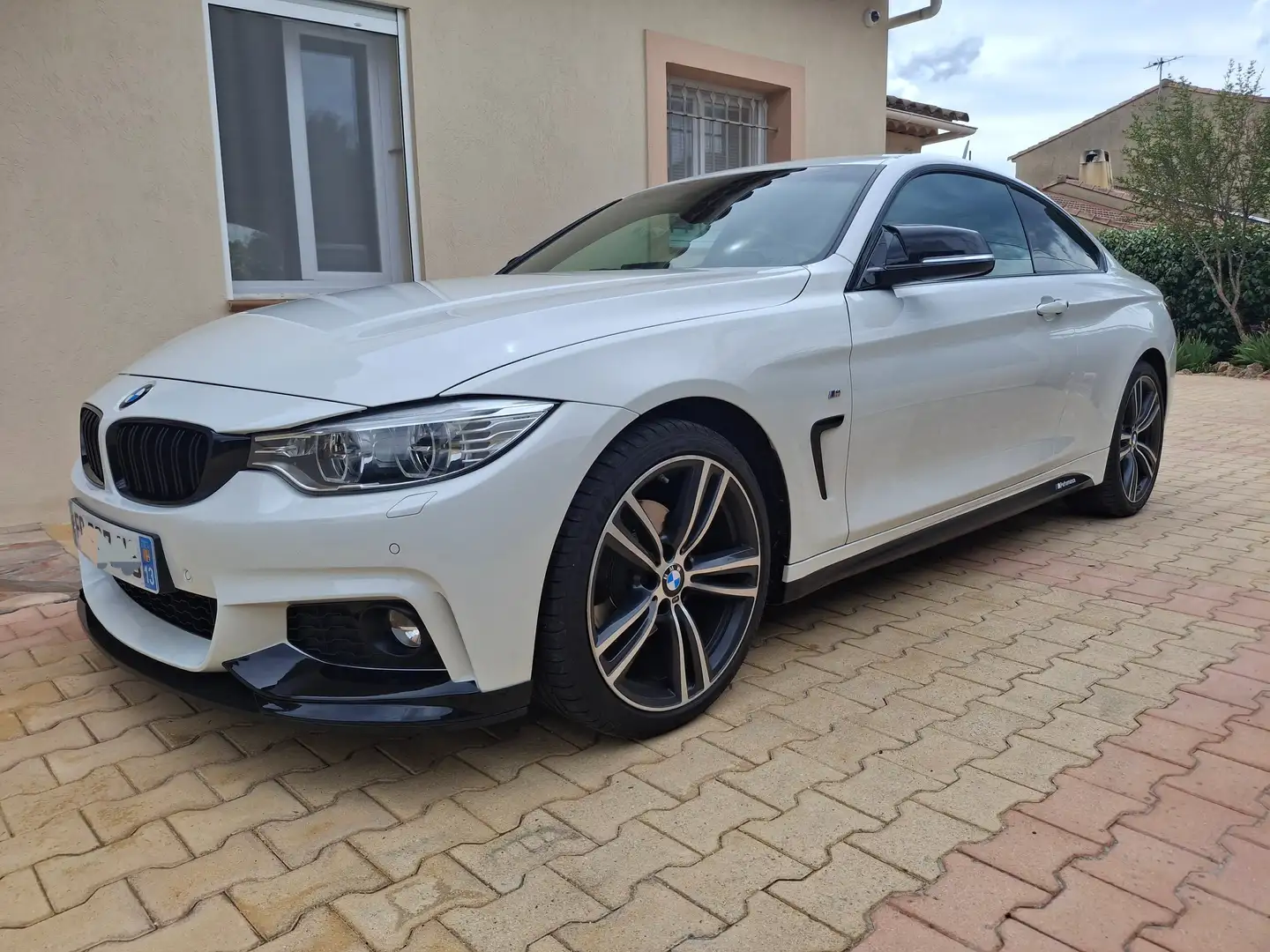 BMW 420 Coupe 420d xDrive 190 ch M Sport A Blanc - 1