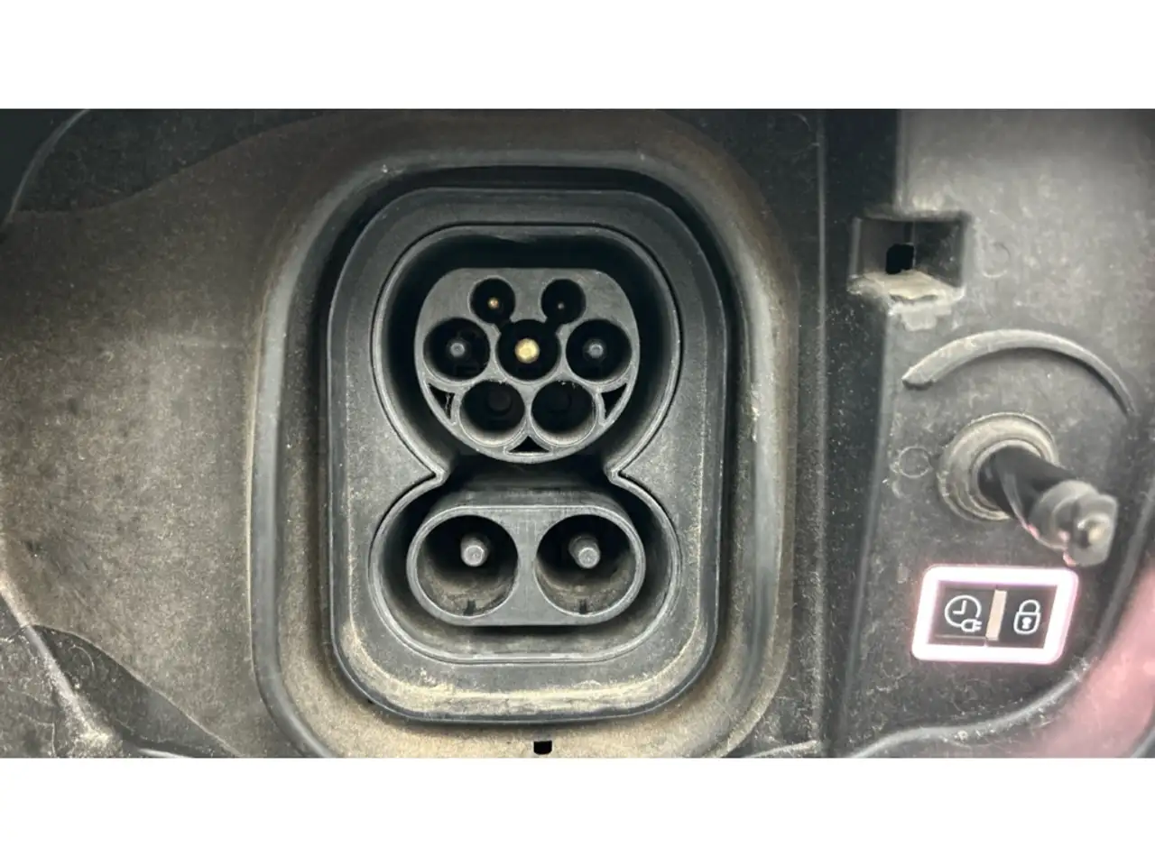 Citroen E-C4 Electric e-Feel 50 kWh Kamera Navi Batteriezertifikat 18