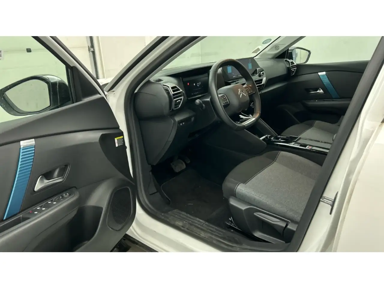 Citroen E-C4 Electric e-Feel 50 kWh Kamera Navi Batteriezertifikat 5