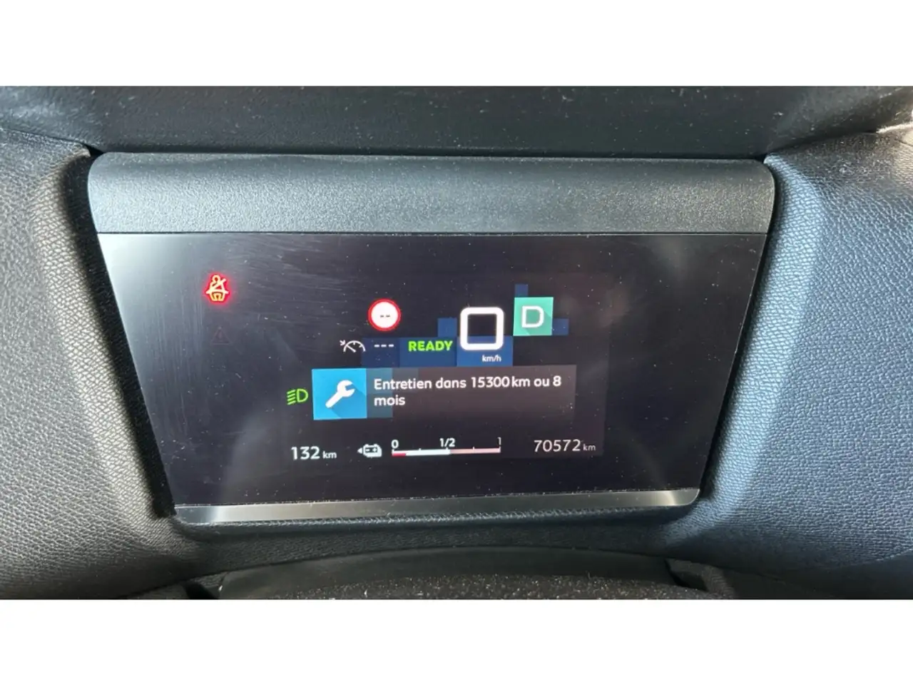 Citroen E-C4 Electric e-Feel 50 kWh Kamera Navi Batteriezertifikat 8