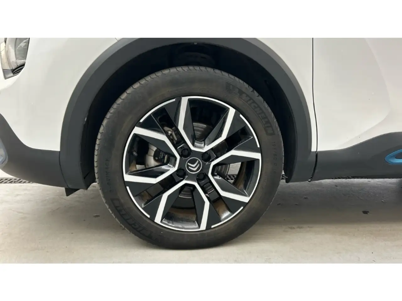 Citroen E-C4 Electric e-Feel 50 kWh Kamera Navi Batteriezertifikat 24