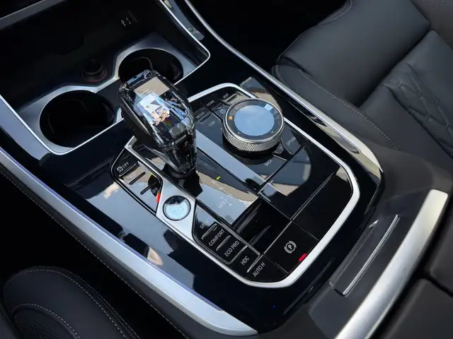 BMW X5 M view 13