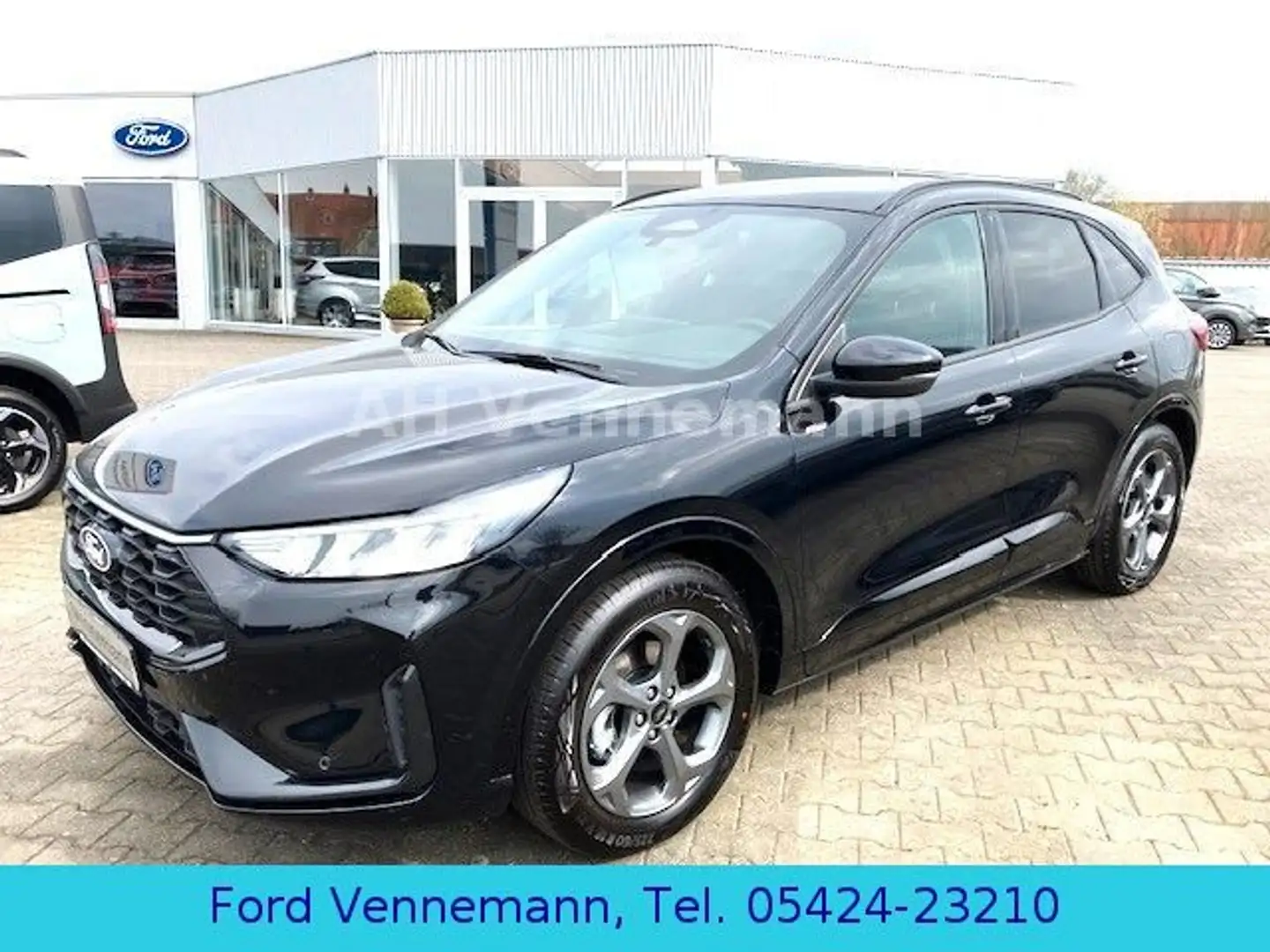 Ford Kuga 1.5 EB ST-Line*Nav*Kam*Led*3-5.J.FGS* Zwart - 1