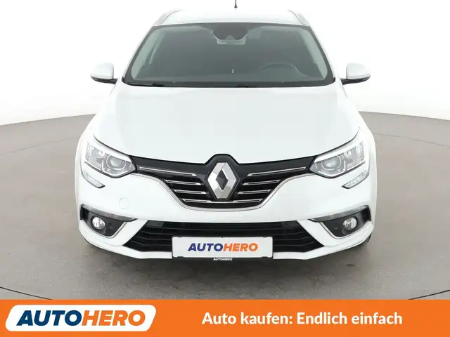 Renault Megane view 9