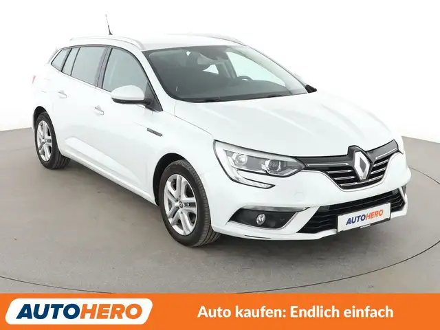 Renault Megane view 8