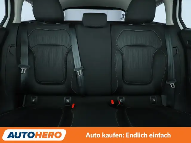 Renault Megane view 15