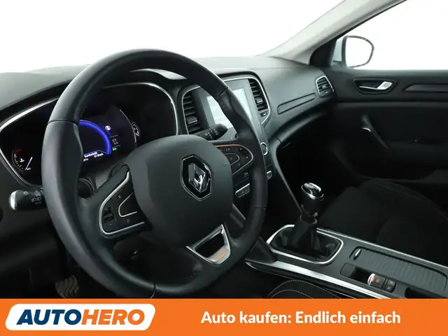 Renault Megane view 11