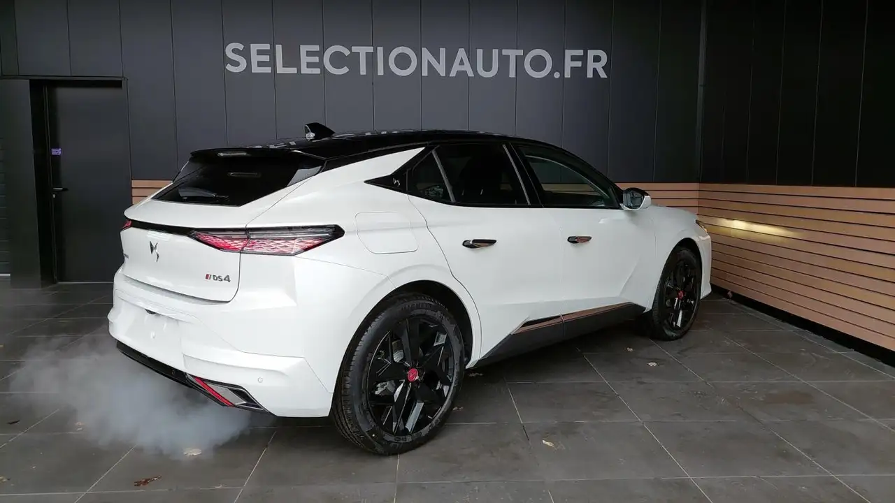 DS Automobiles DS 4 2022