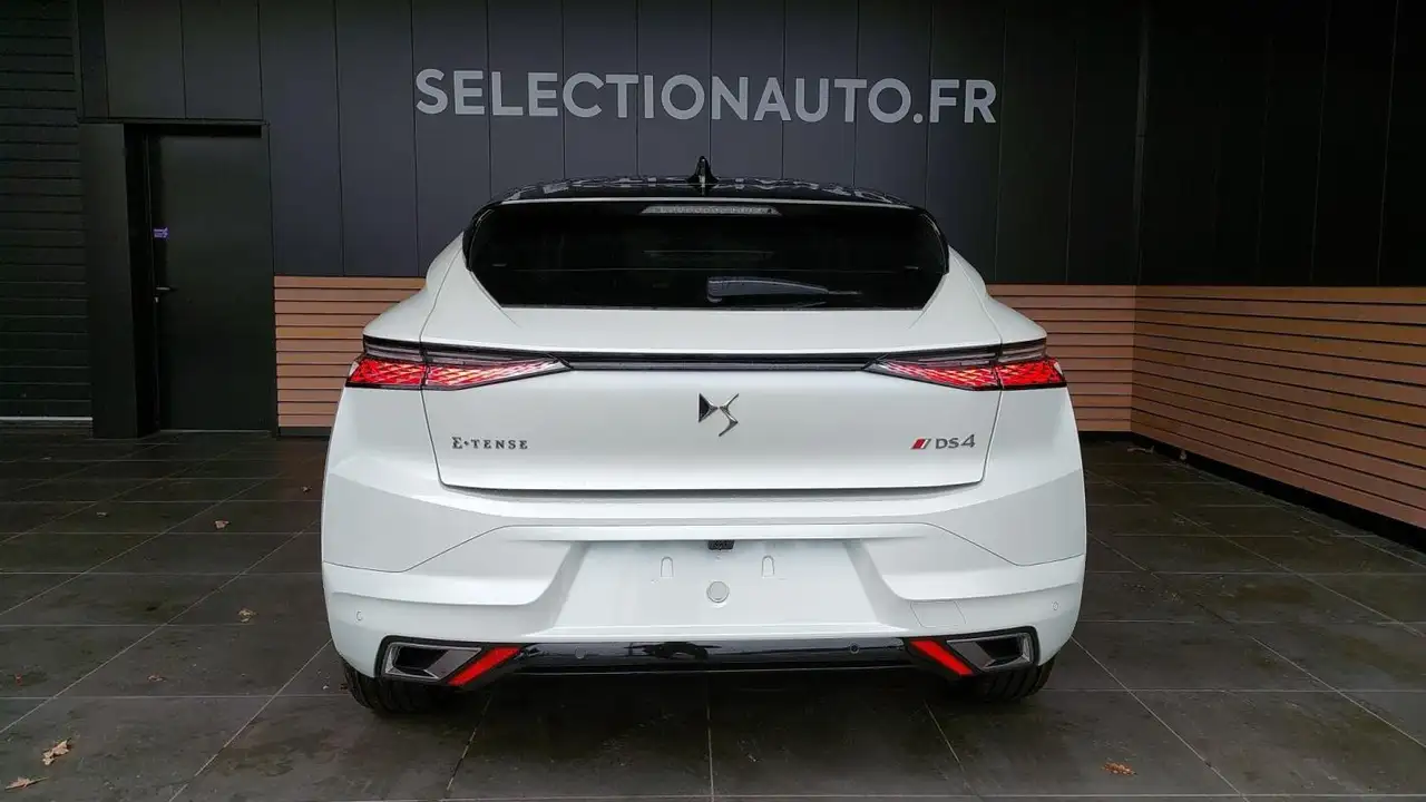 DS Automobiles DS 4 2022