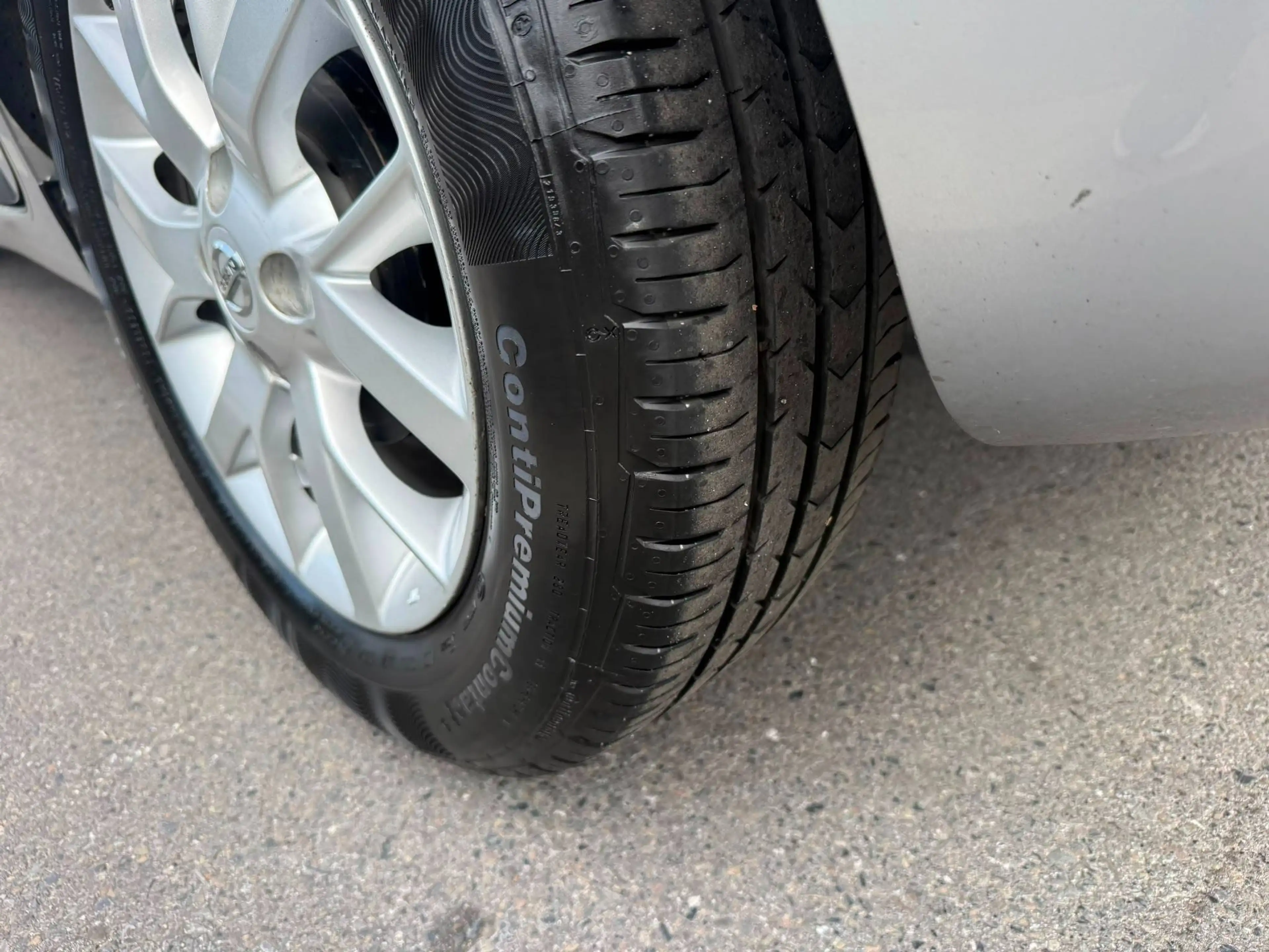 Nissan Note 1.2i Acenta Sport Pack** 12M GARANTIE** — photo 9