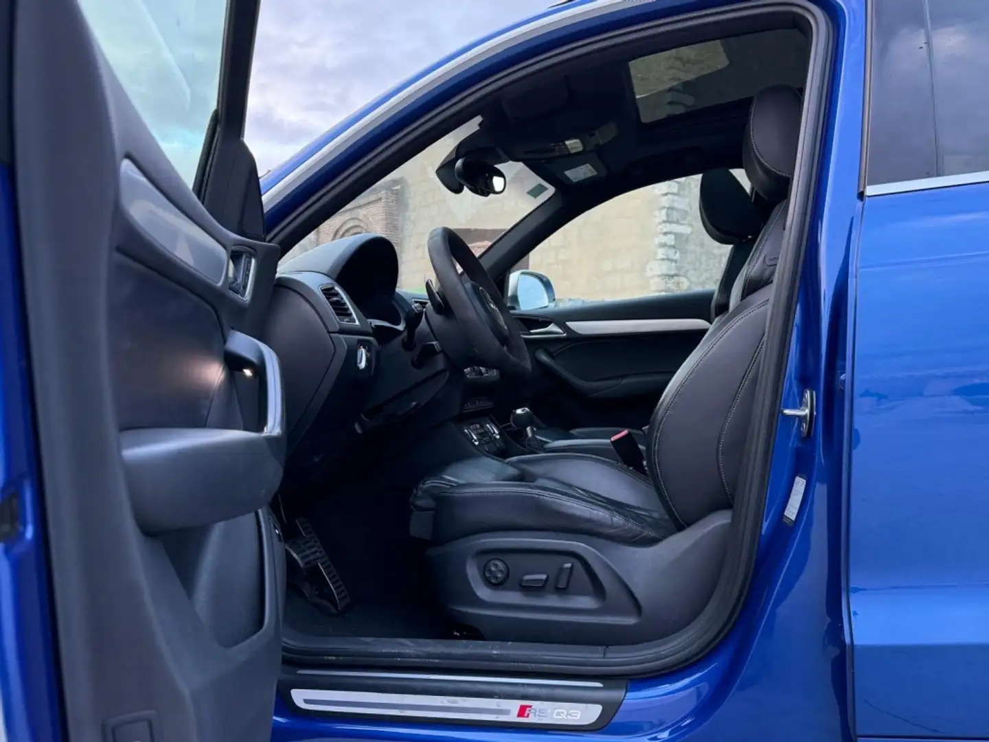 Audi RS Q3 2.5 TFSI quattro S-Tronic Bleu - 1