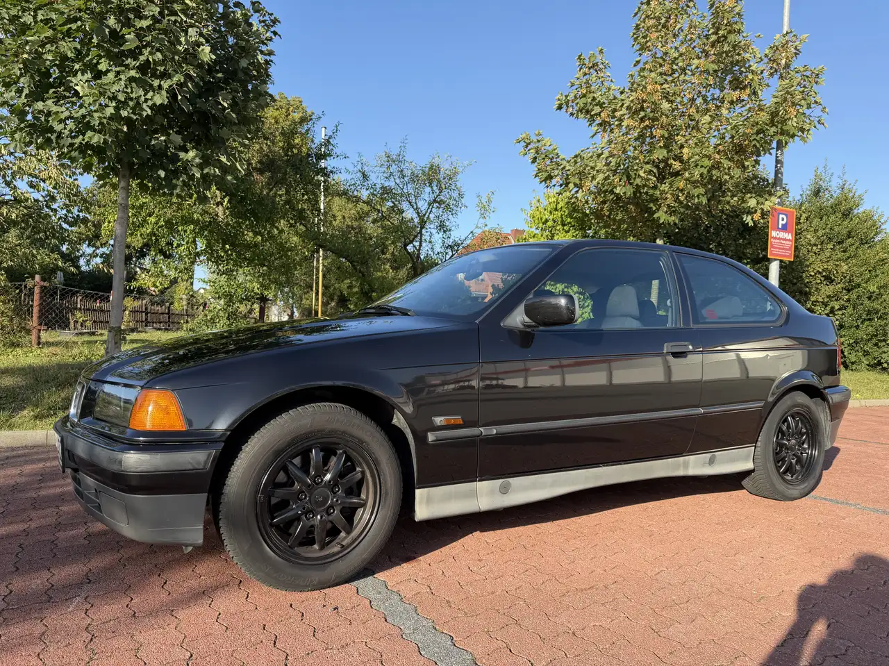 BMW 316i compact, foto 11