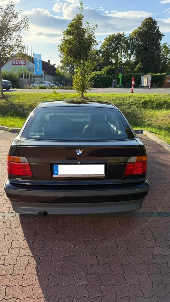 BMW 316i compact, foto 6
