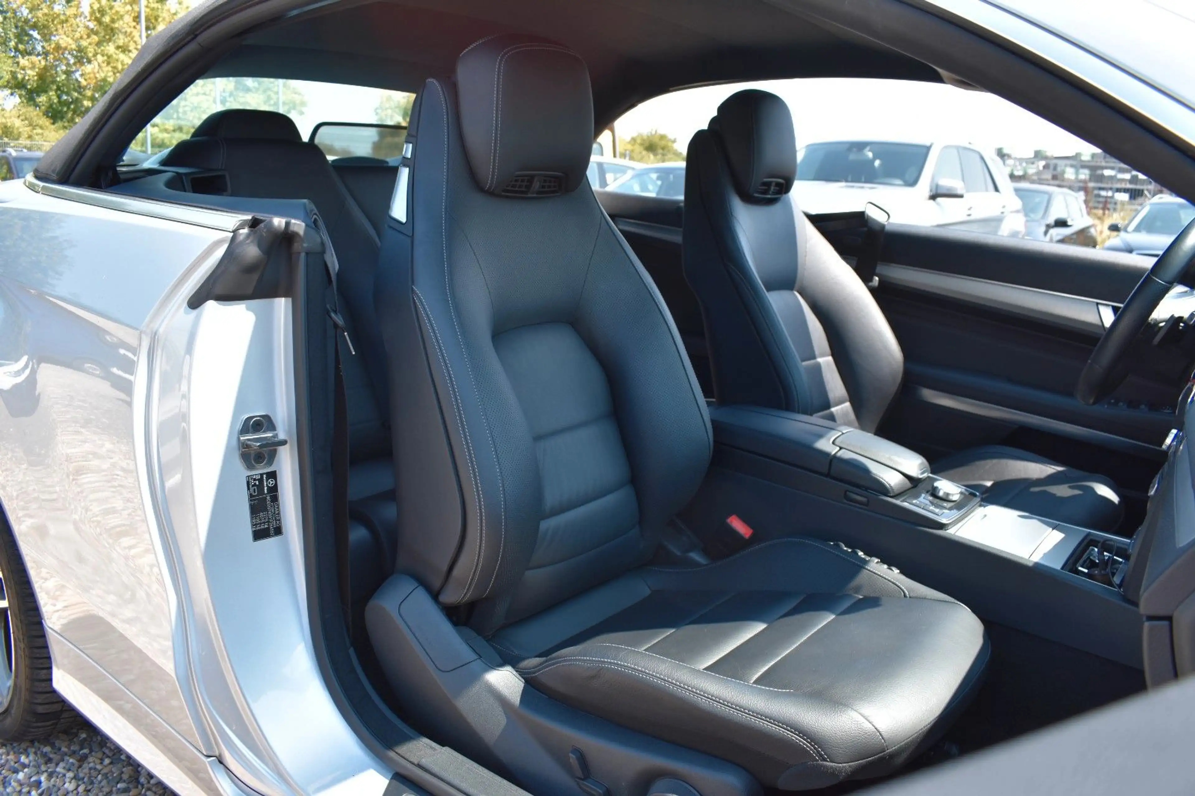 Mercedes-Benz E 350 Cabrio /AMG Line /Harman Kardon/LED/Kamera — photo 15