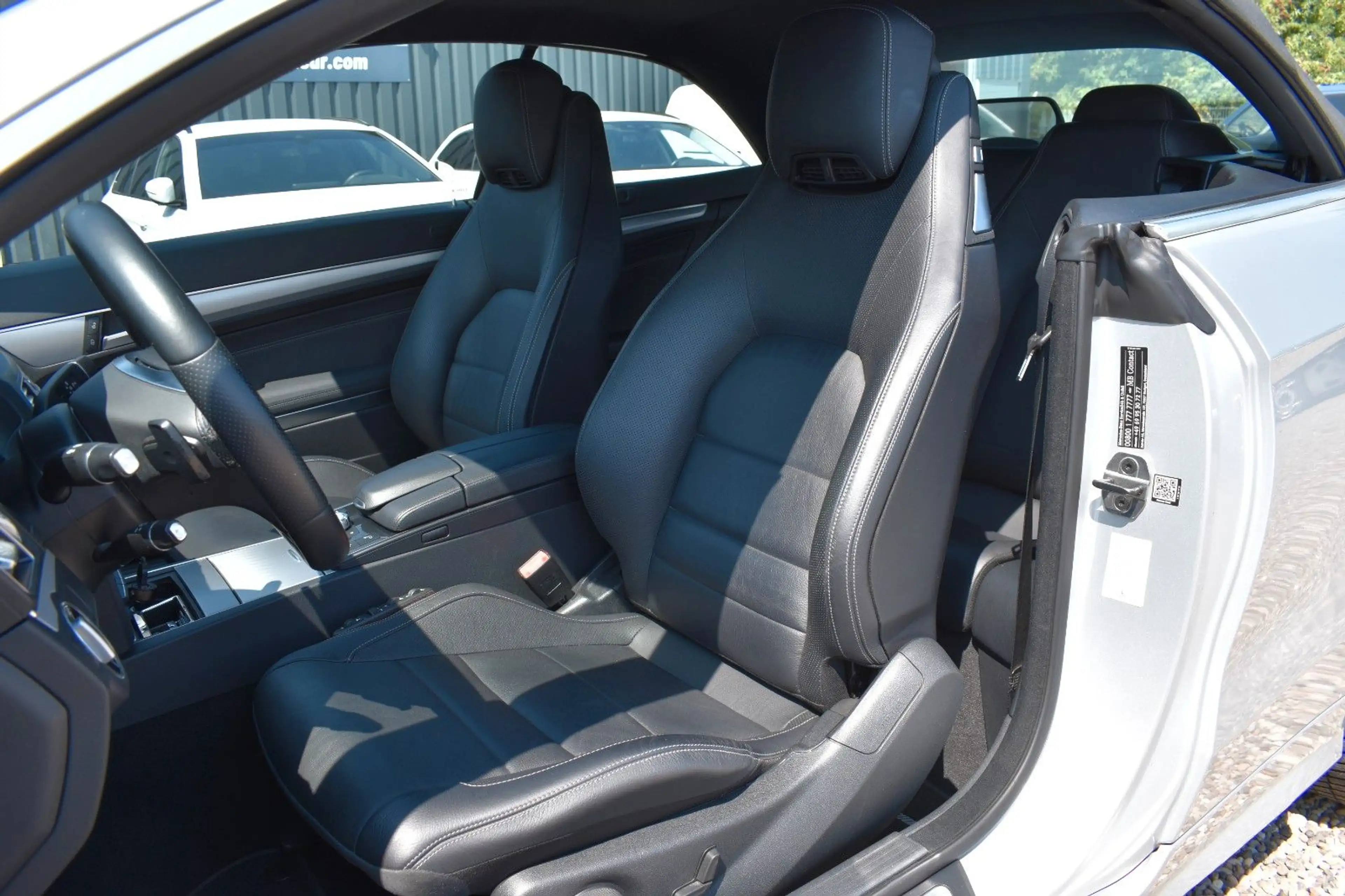 Mercedes-Benz E 350 Cabrio /AMG Line /Harman Kardon/LED/Kamera — photo 14