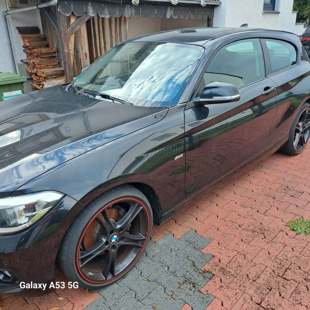 BMW 120 d xDrive ** Sportpaket; Automatik; el. GSD** Noir - 1
