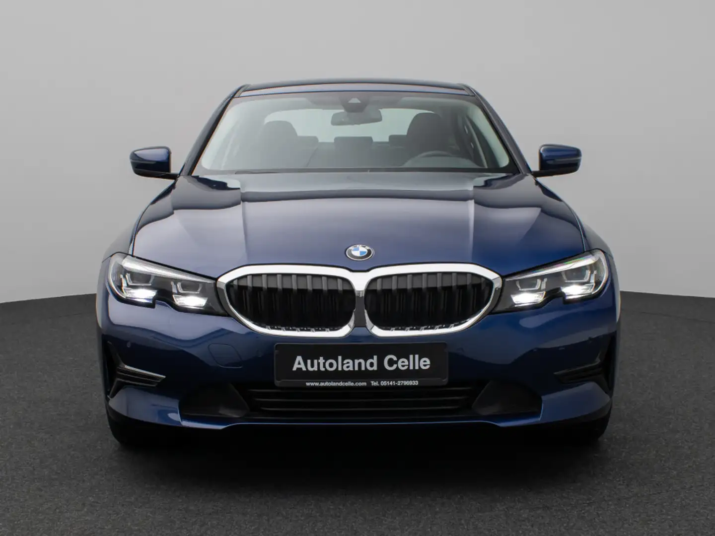 BMW 330 CockPitPr Navi PDC Alarm Geschwindigkeitsre Blau - 2