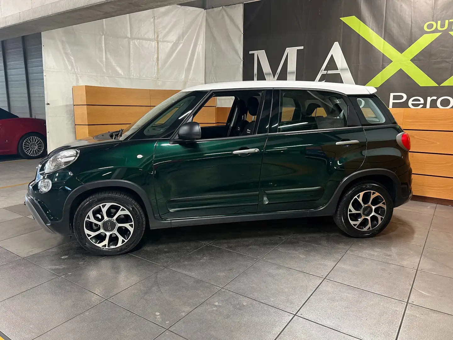 Fiat 500L Cross 1.4 95cv my19 Verde - 2