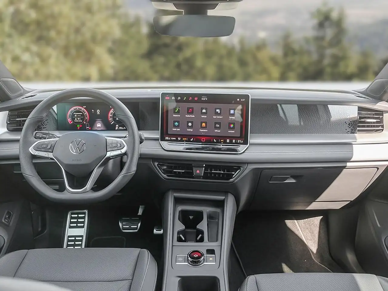 Volkswagen Tiguan снимка Volkswagen Tiguan