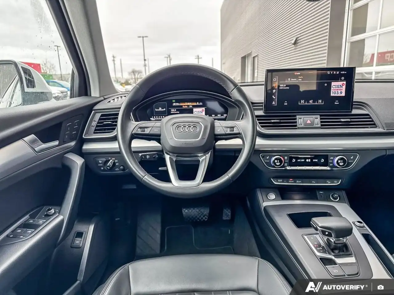 Audi Q5 снимка Audi Q5