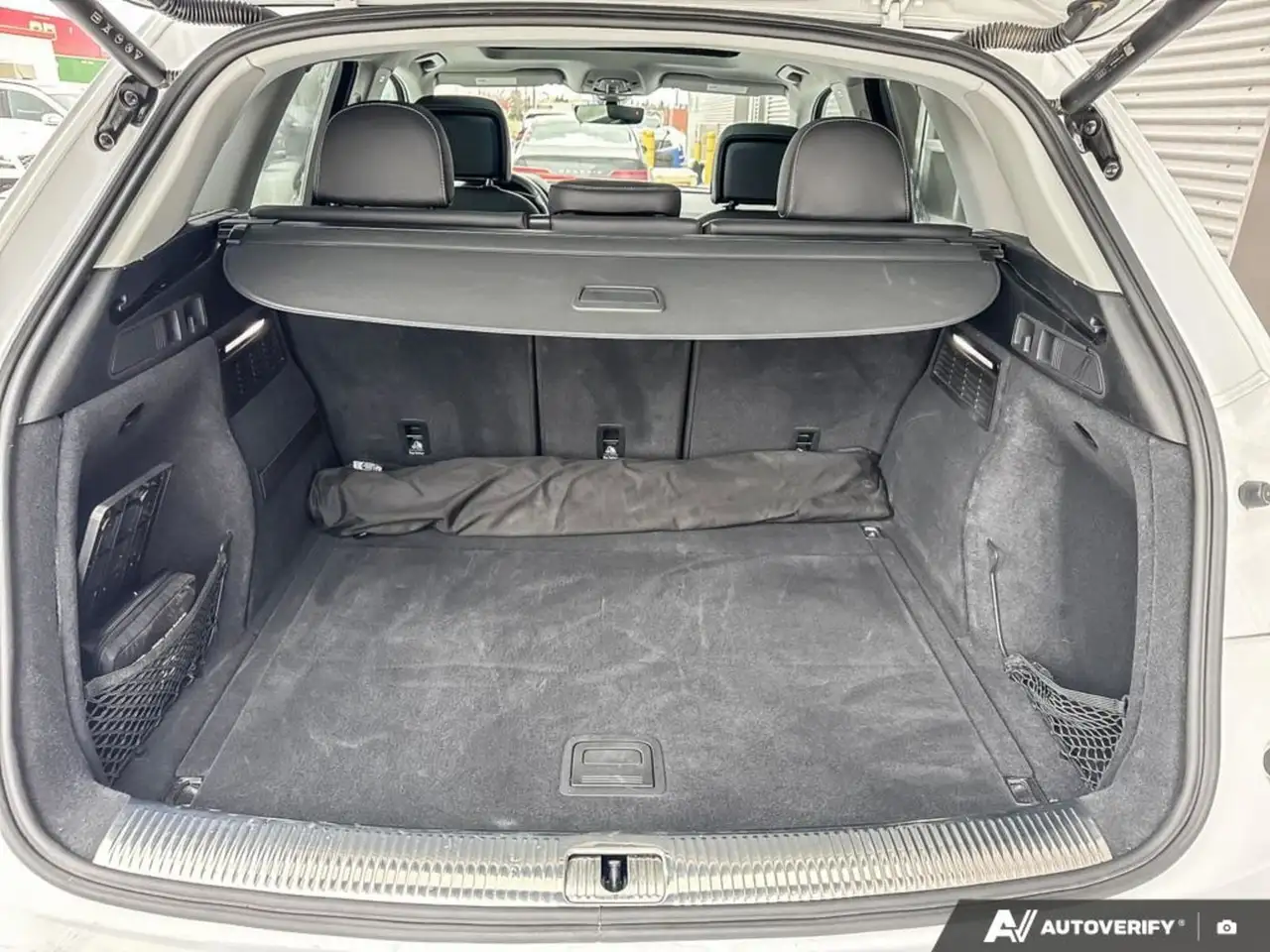 Audi Q5 снимка Audi Q5