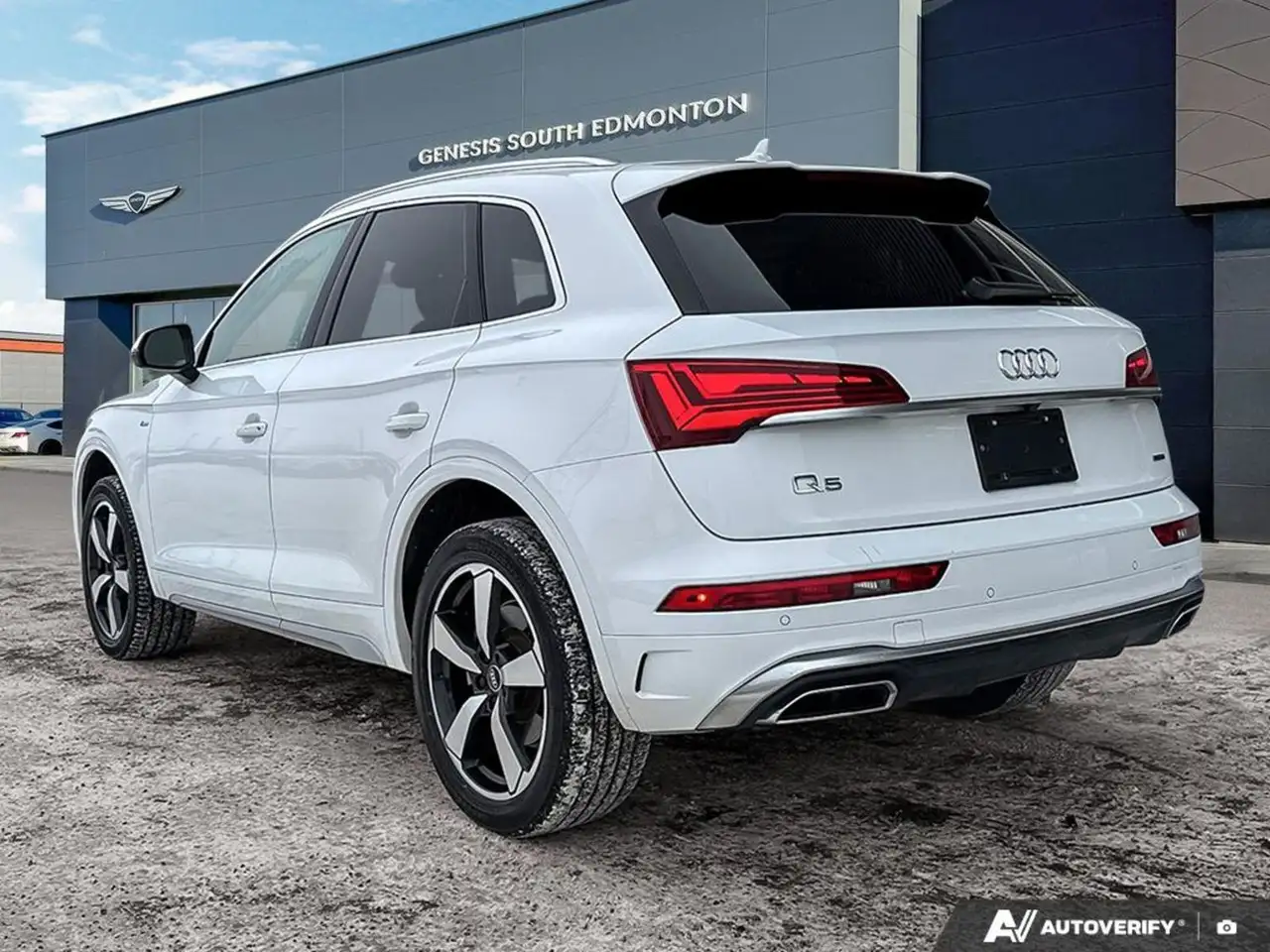 Audi Q5 снимка Audi Q5