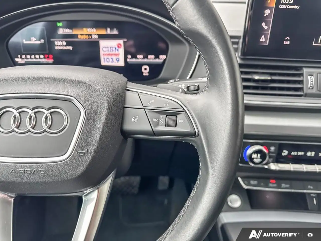 Audi Q5 снимка Audi Q5