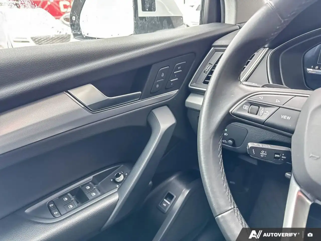 Audi Q5 снимка Audi Q5