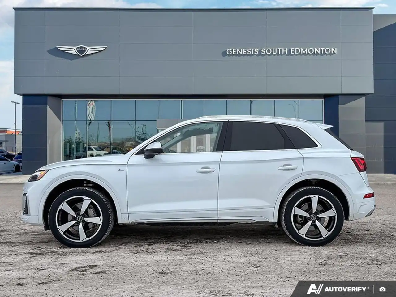 Audi Q5 снимка Audi Q5