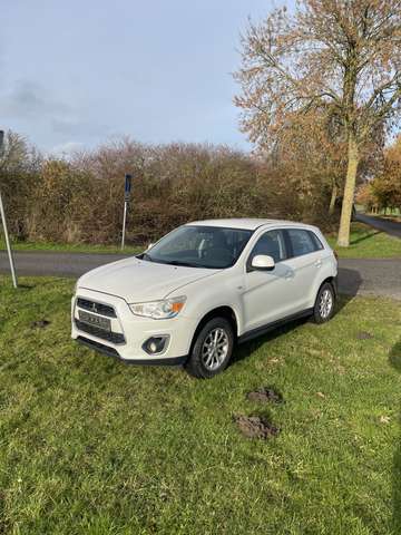 Imagine Mitsubishi ASX 1.6