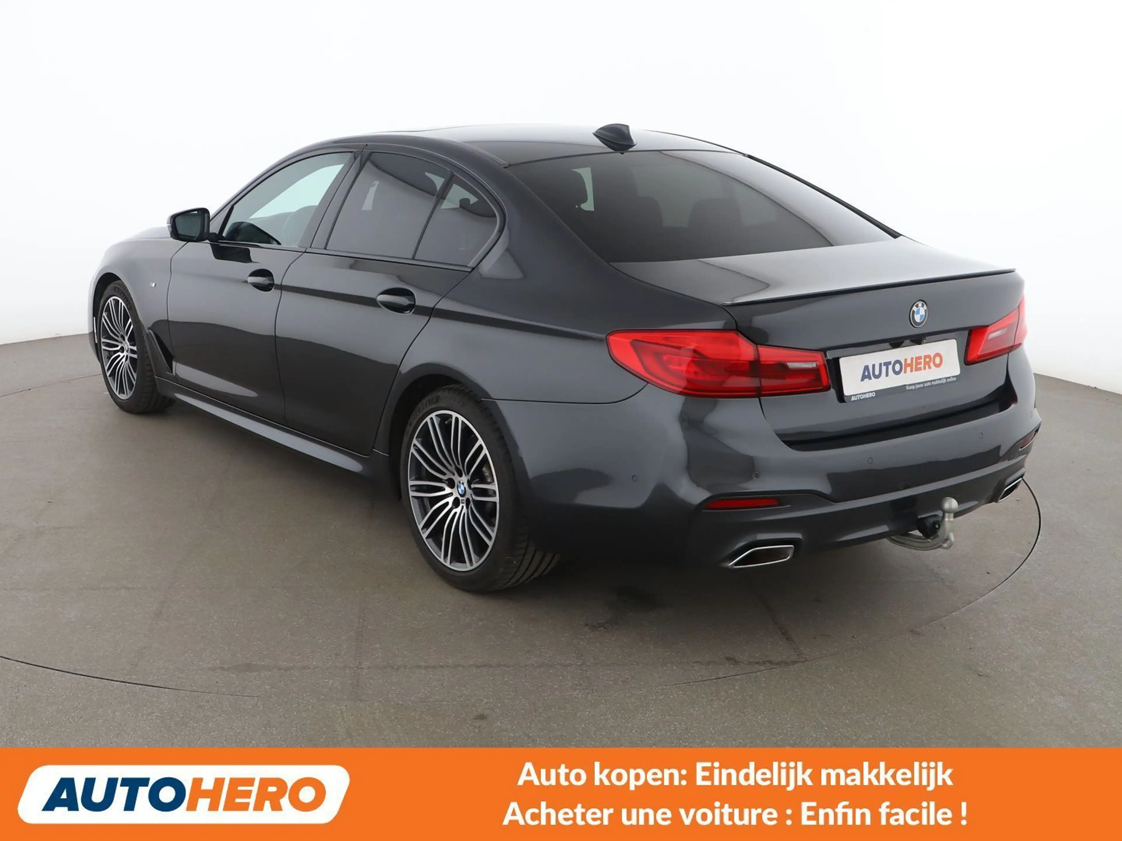 BMW 518 518d M Sport — photo 4