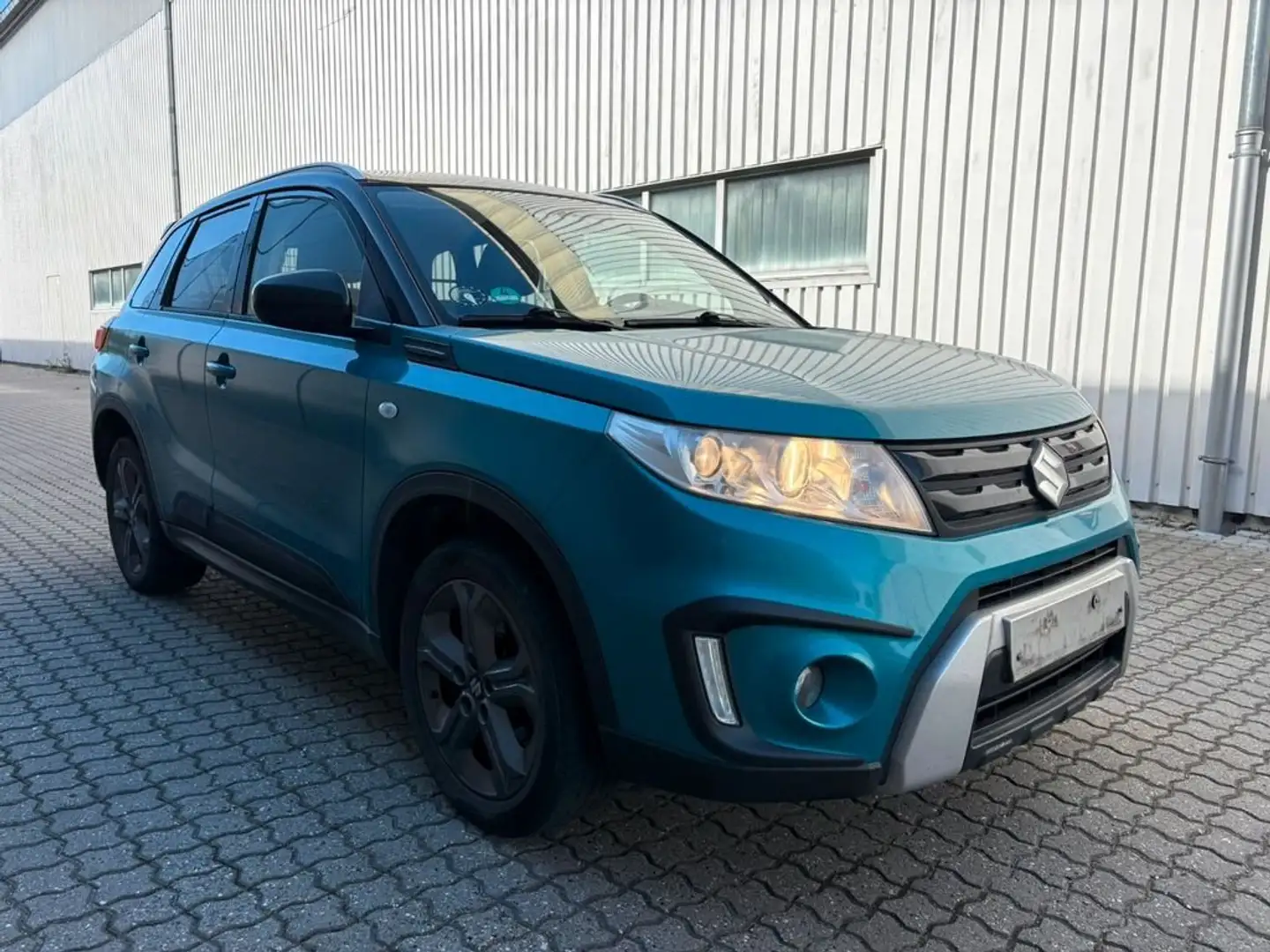 Suzuki Vitara Vitara 1.6 (4x2) Comfort+ Bleu - 2