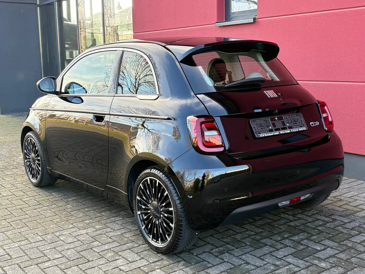 Fiat 500 SONDERMODELL LA PRIMA BY BOCELLI LEDER NAVI ALU17" Schwarz - 1