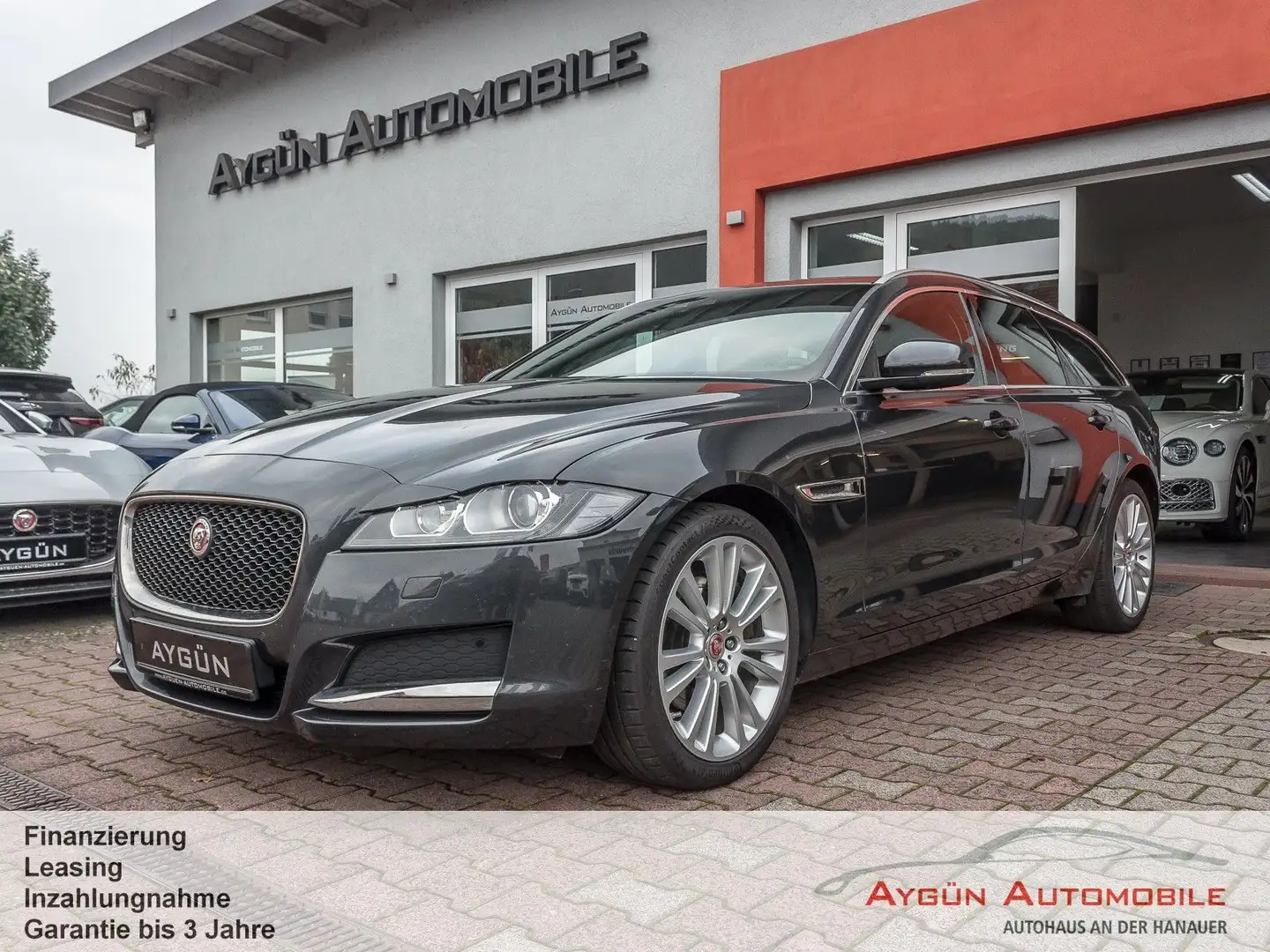 Jaguar XF 2,0D Portfolio Sportbrake *AHK*Panorama Grau - 1