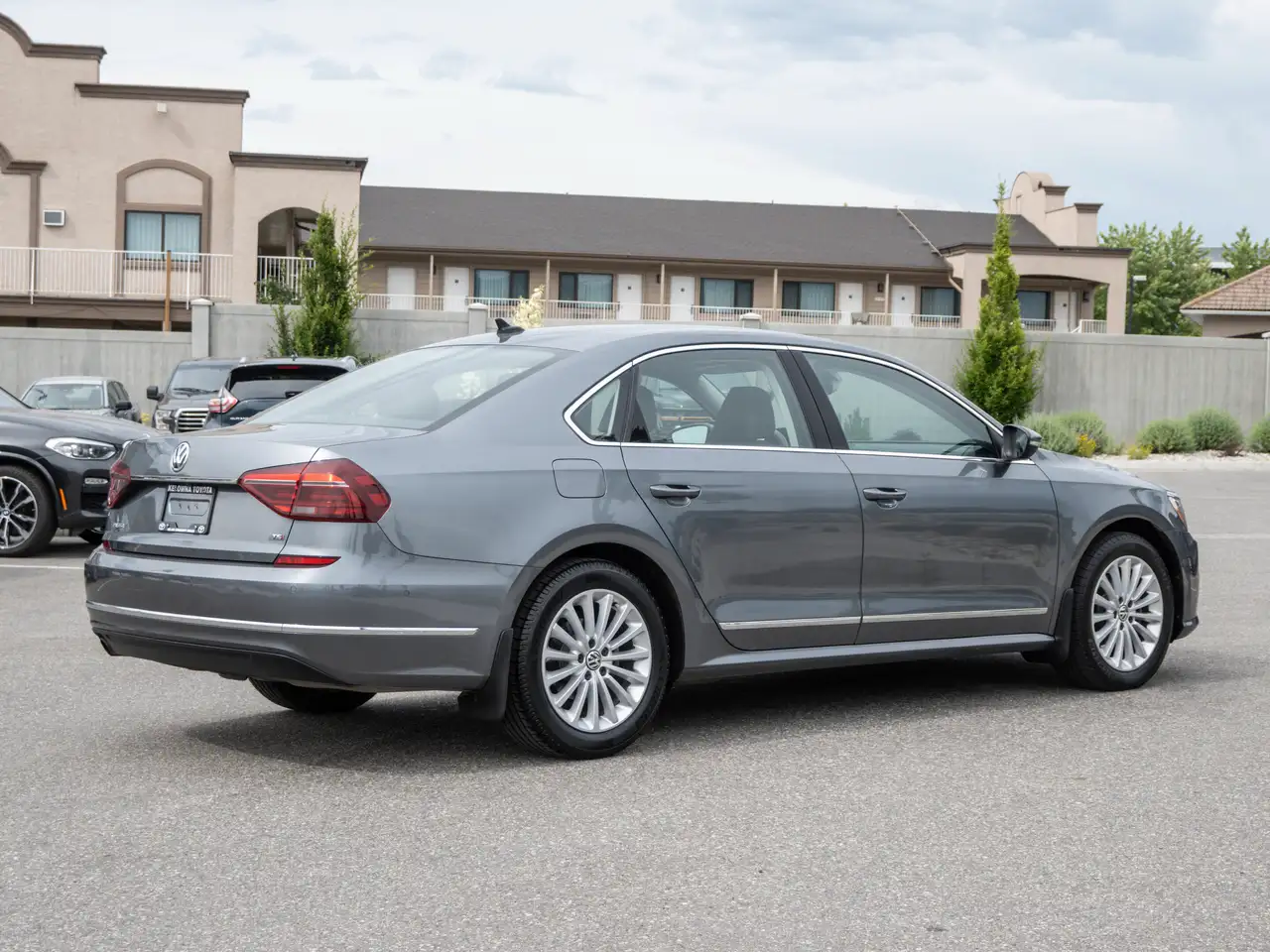 Volkswagen Passat photo Volkswagen Passat