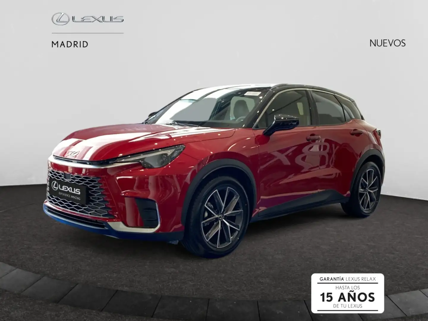 Lexus LBX Emotion Rojo - 2
