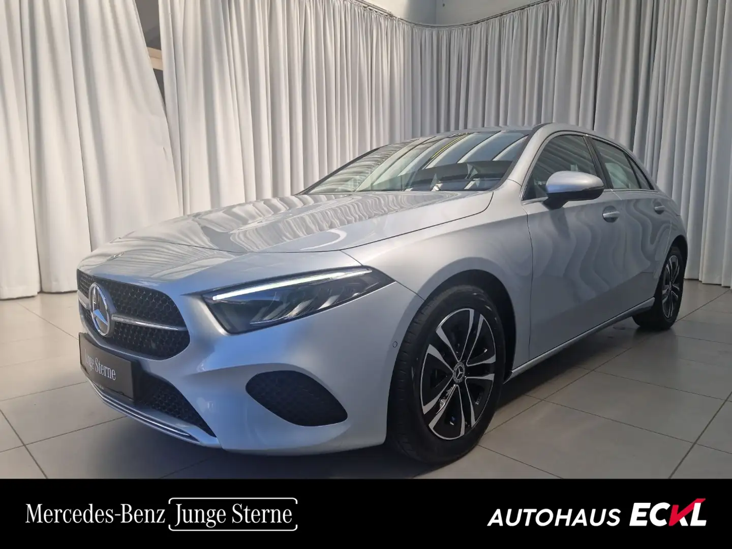 Mercedes-Benz A 200 d Kompaktlimousine Progressive Winterp. Zilver - 1