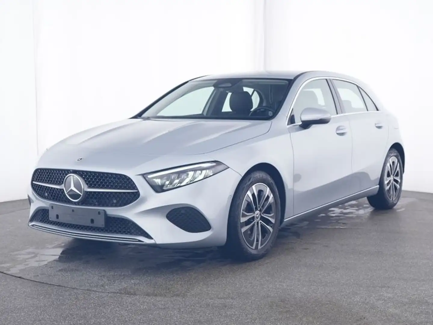 Mercedes-Benz A 200 d Kompaktlimousine Progressive Winterp. Silber - 2