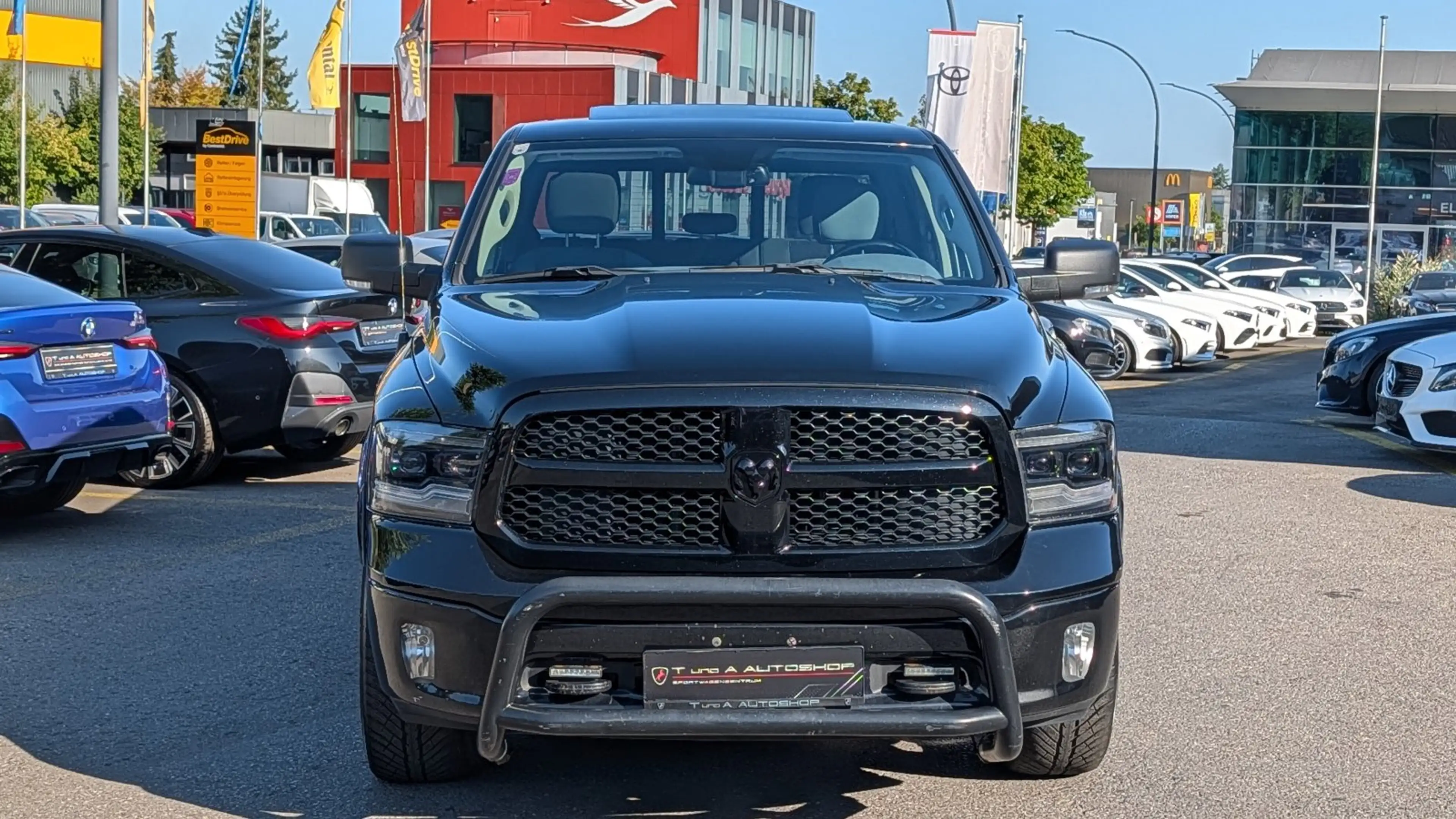 Dodge RAM 1500 5,7 V8 Classic DS Aut. *LPG*Kamera*Navi*ALPIN — photo 2