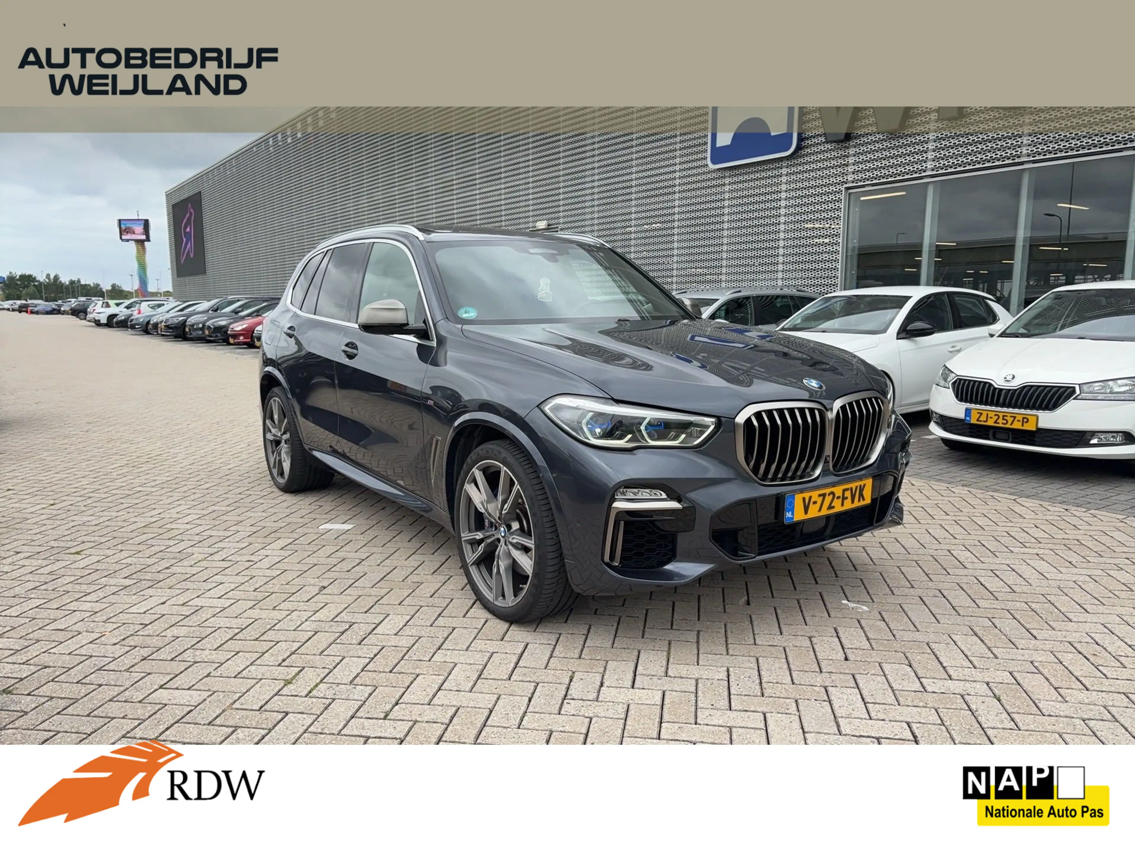 BMW X5 M50d High Executive GRIJS KENTKEN M-PAKKET BTW-aut