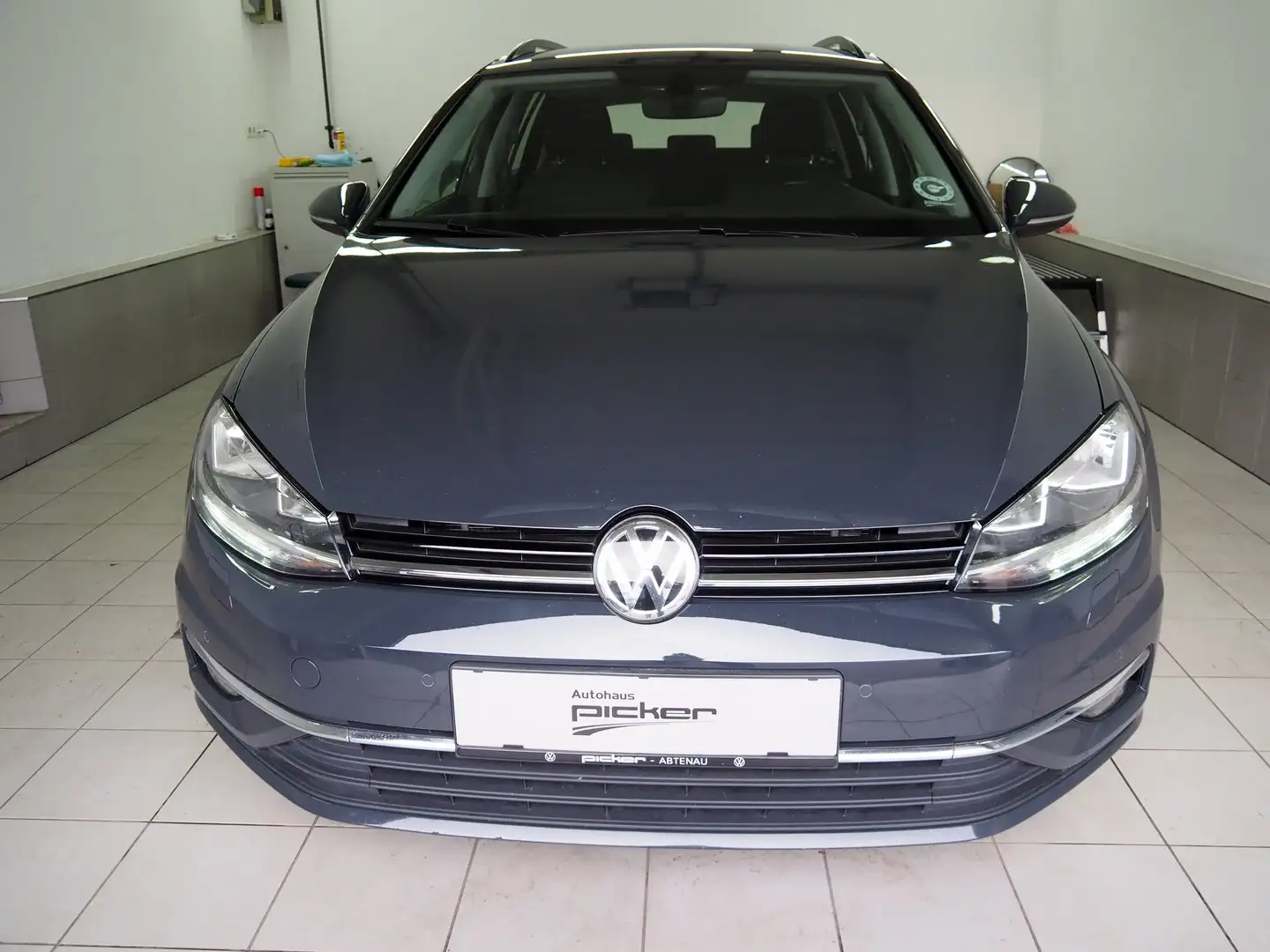 Volkswagen Golf Variant Rabbit TDI SCR Grau - 2