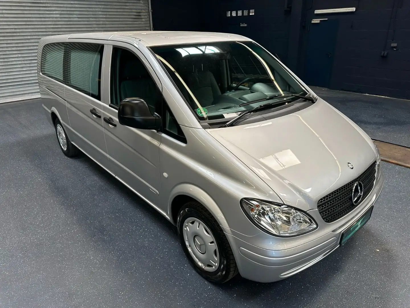 Mercedes-Benz Vito Kuhlmann Cars Bestattungswagen Leichenwagen Plateado - 2
