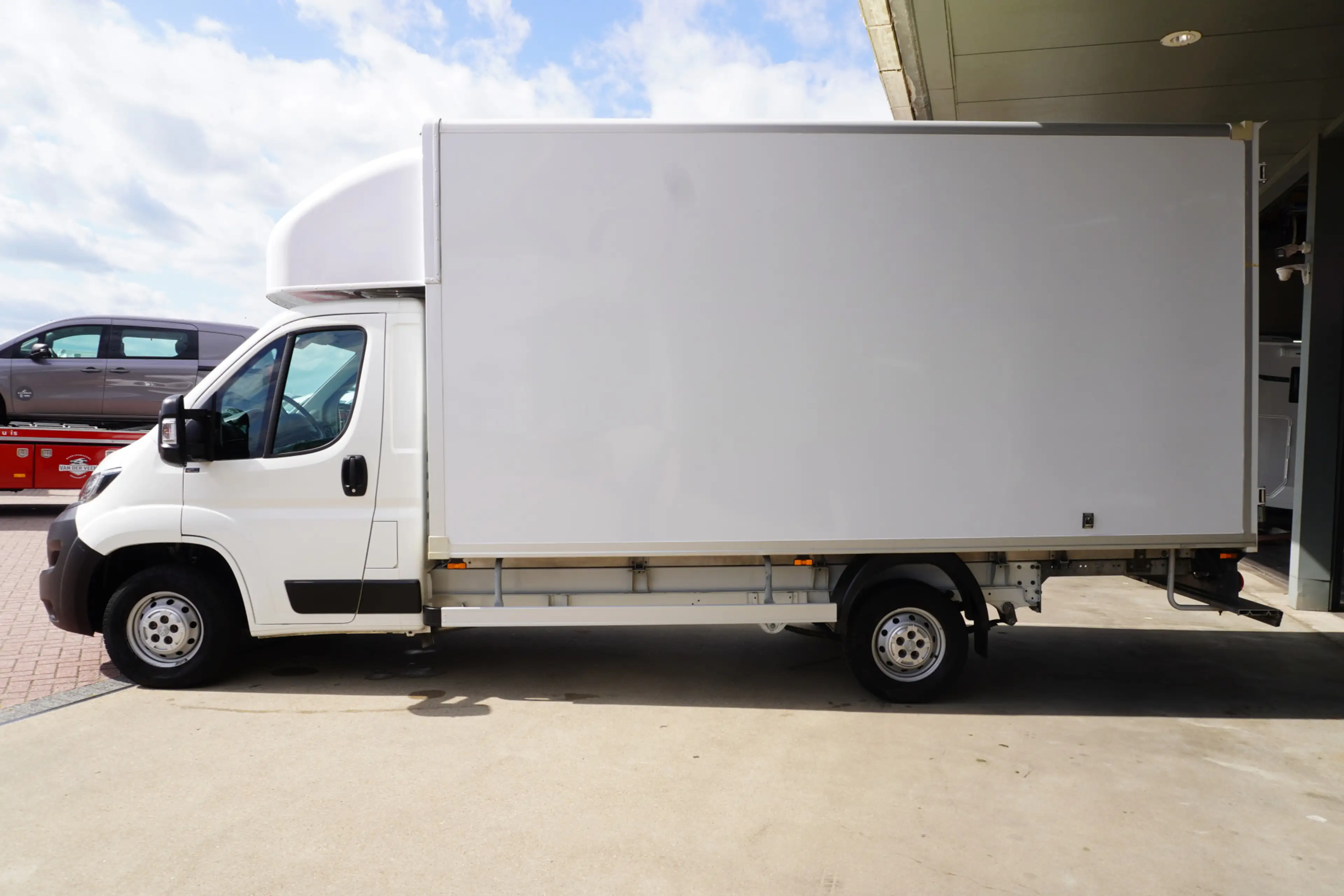 Peugeot Boxer 335 2.0 BlueHDI 131PK L3 Pro Meubelbak Airco | Cam — photo 8
