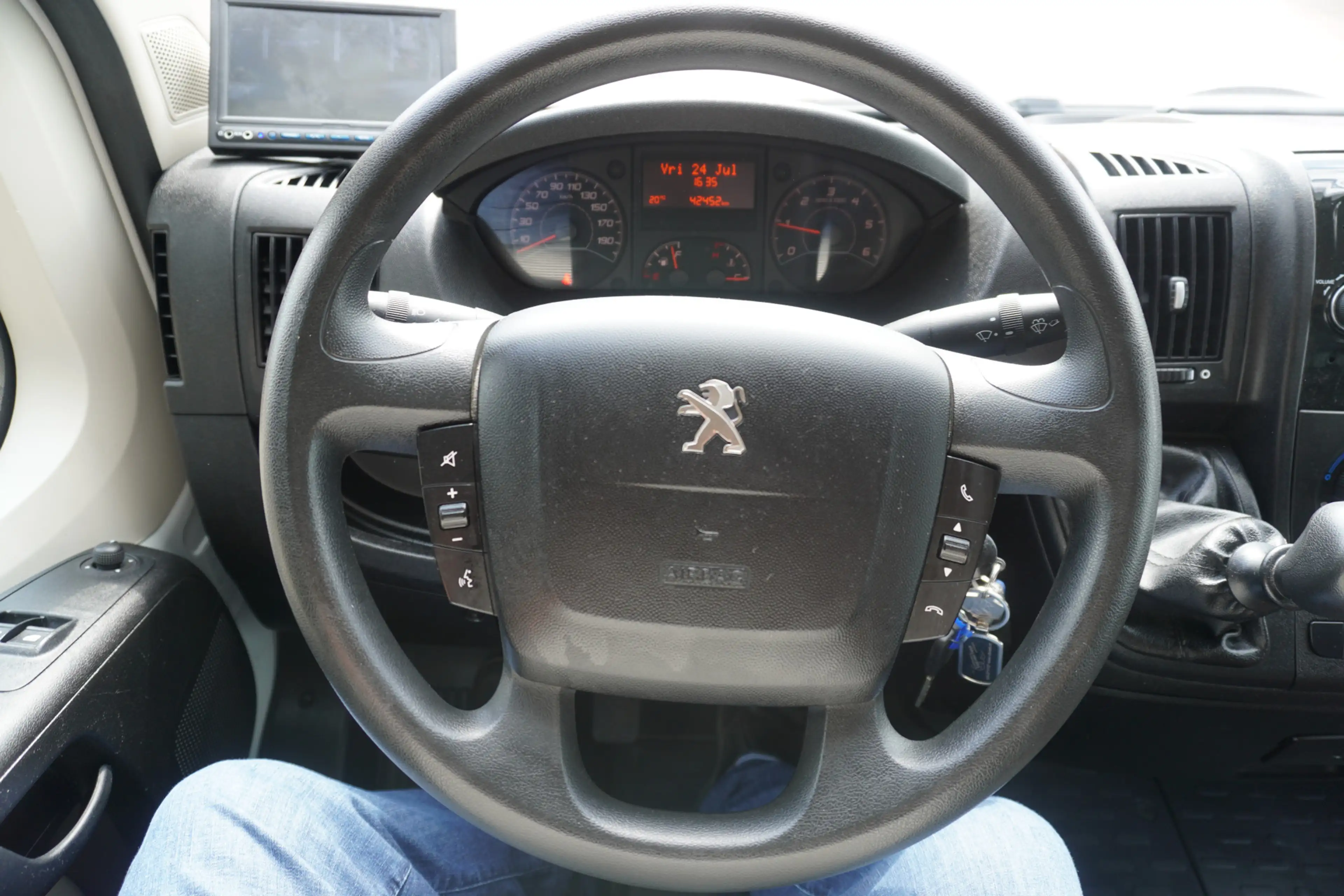 Peugeot Boxer 335 2.0 BlueHDI 131PK L3 Pro Meubelbak Airco | Cam — photo 14