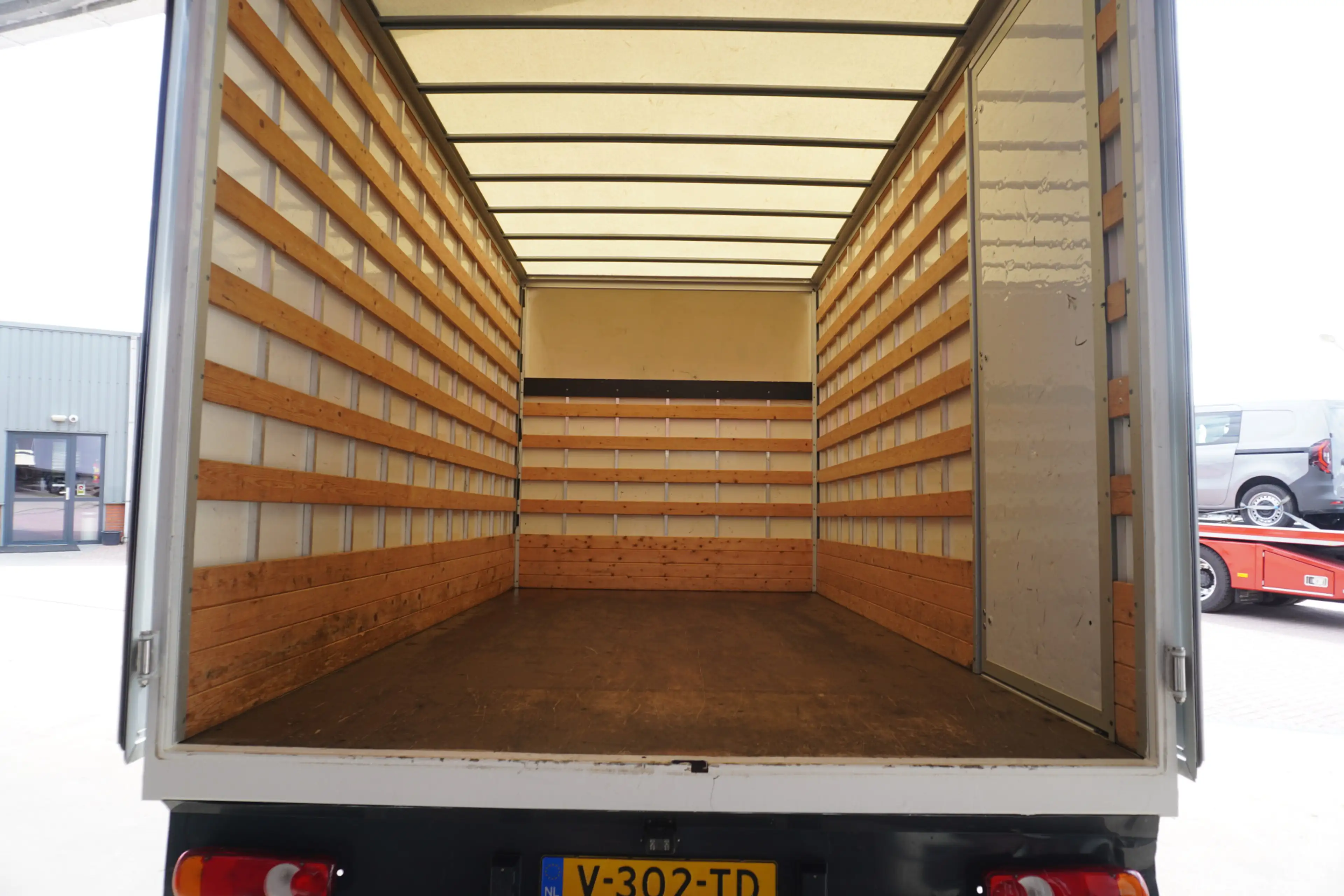 Peugeot Boxer 335 2.0 BlueHDI 131PK L3 Pro Meubelbak Airco | Cam — photo 11