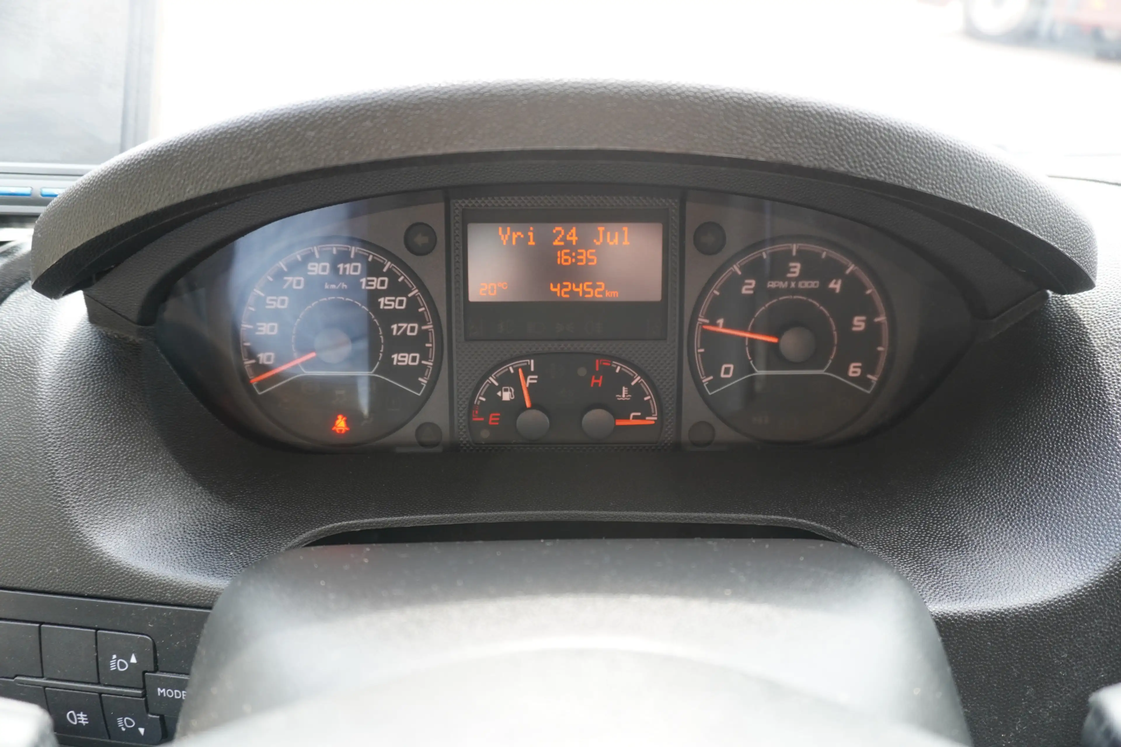 Peugeot Boxer 335 2.0 BlueHDI 131PK L3 Pro Meubelbak Airco | Cam — photo 15