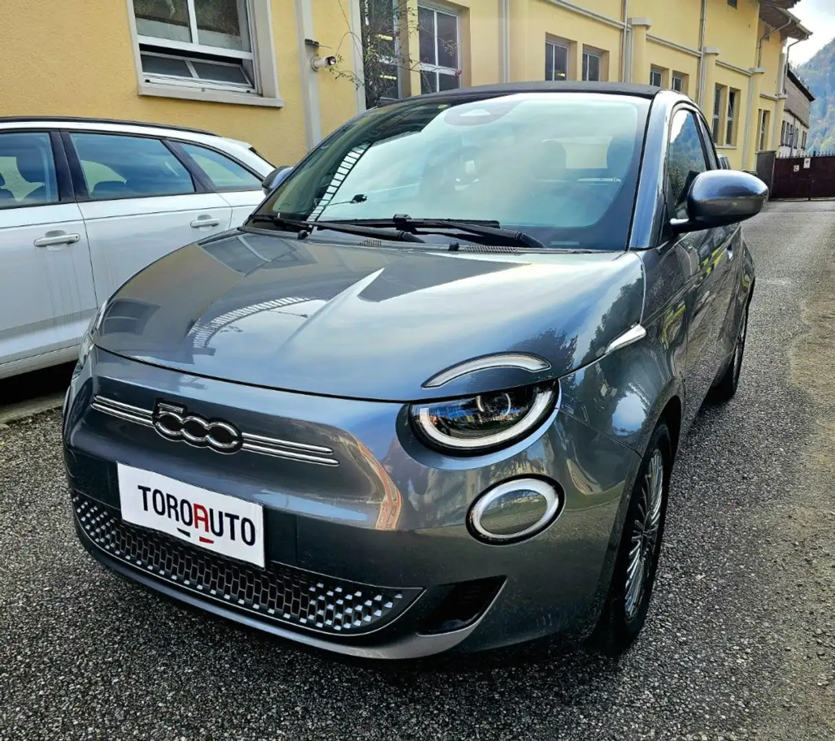 Fiat 500 Icon Cabrio 42 kWh Grigio - 2