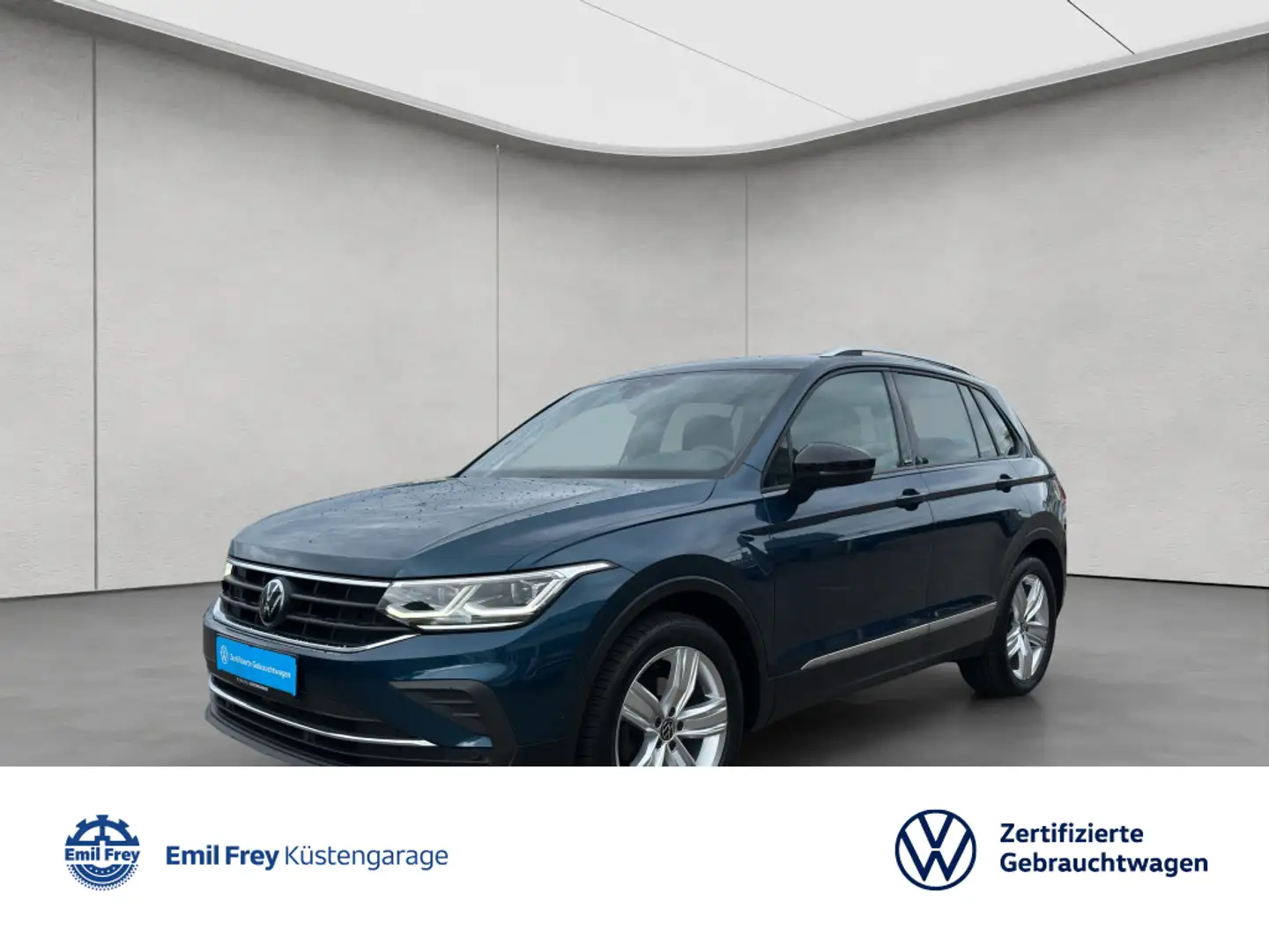 Volkswagen Tiguan 2.0 TDI SCR DSG Active Kamera AHK Navi LE Azul - 1